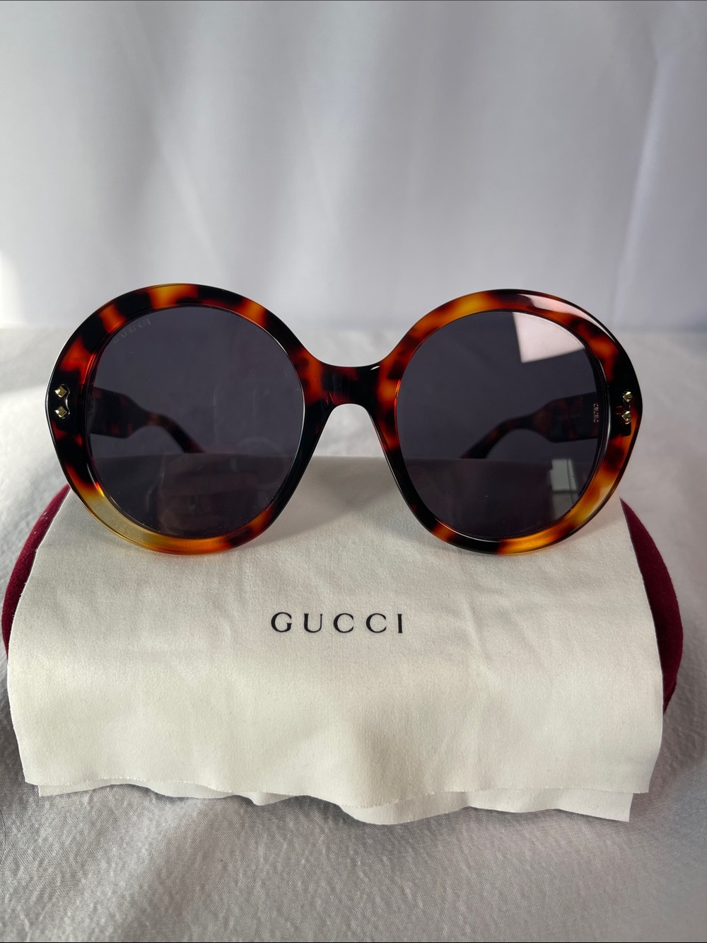 Gucci GG1081S 002 Round Oversized Tortoise Shell Sunglasses